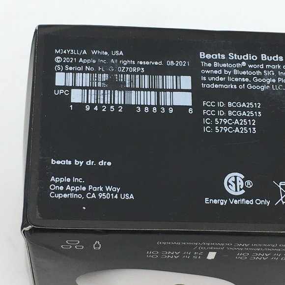 Beats by Dre White Earbud Headphones Wireless - Picture 3 of 3